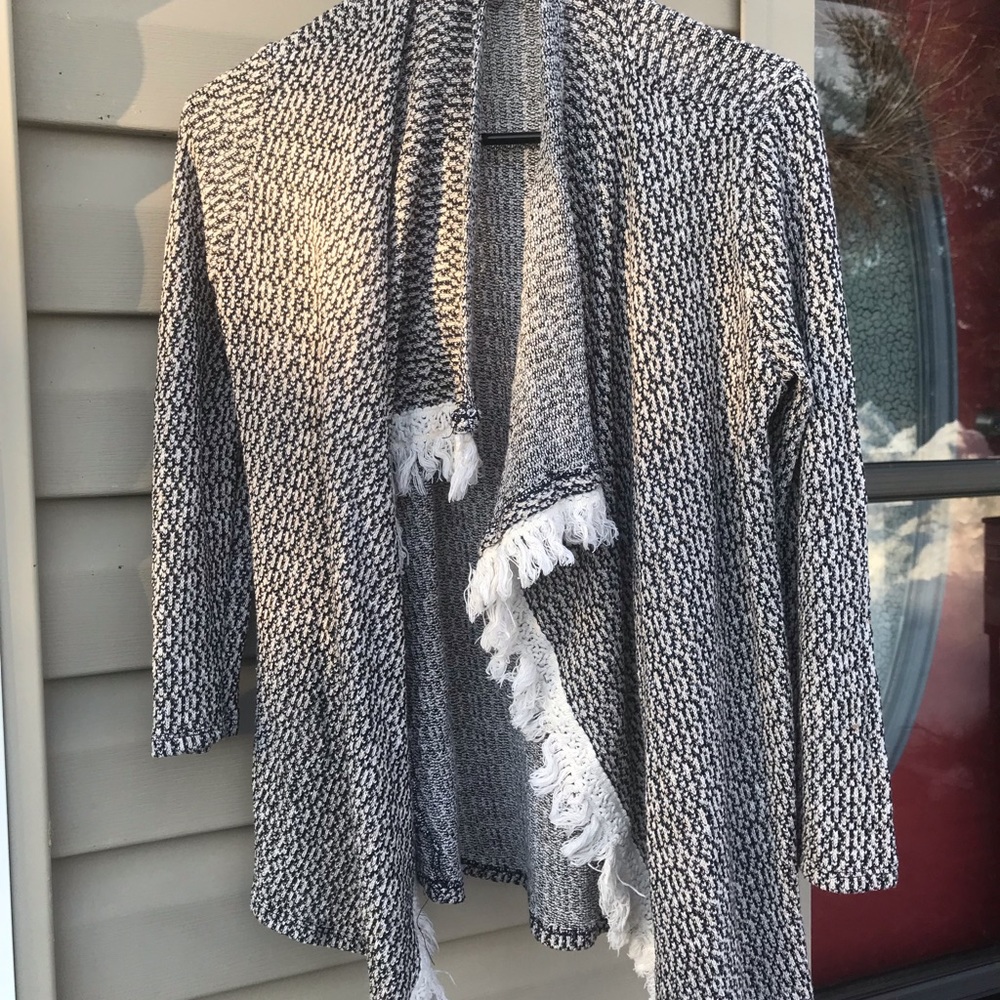 Arizona Jeans cardigan size XL in girls